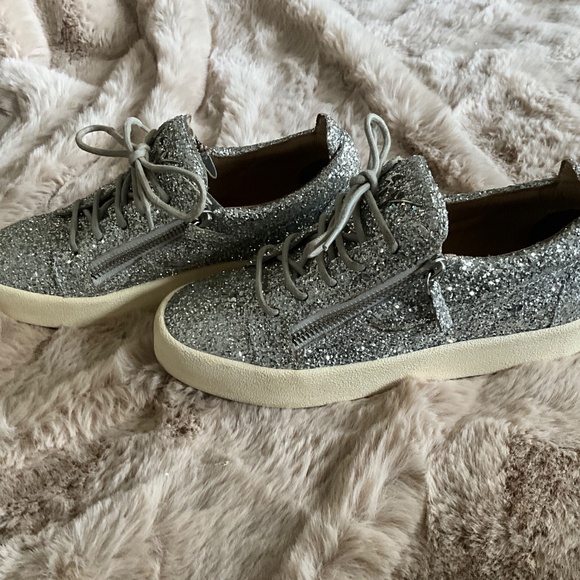 **Designer Giuseppe Zanotti Sparkle Sneakers** - Picture 3 of 4